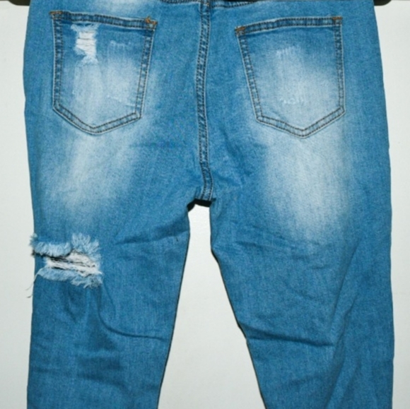 Light blue distressed jeans - Picture 7 of 7